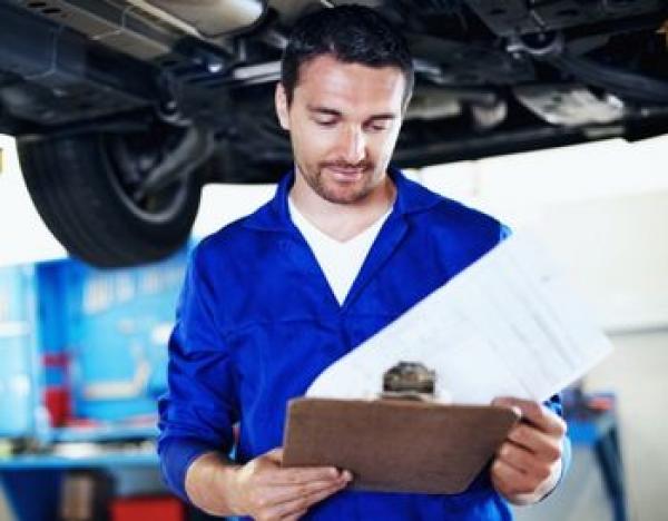 revisore auto